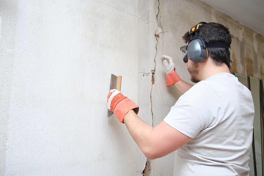 cracked wall or structural repair austin in
